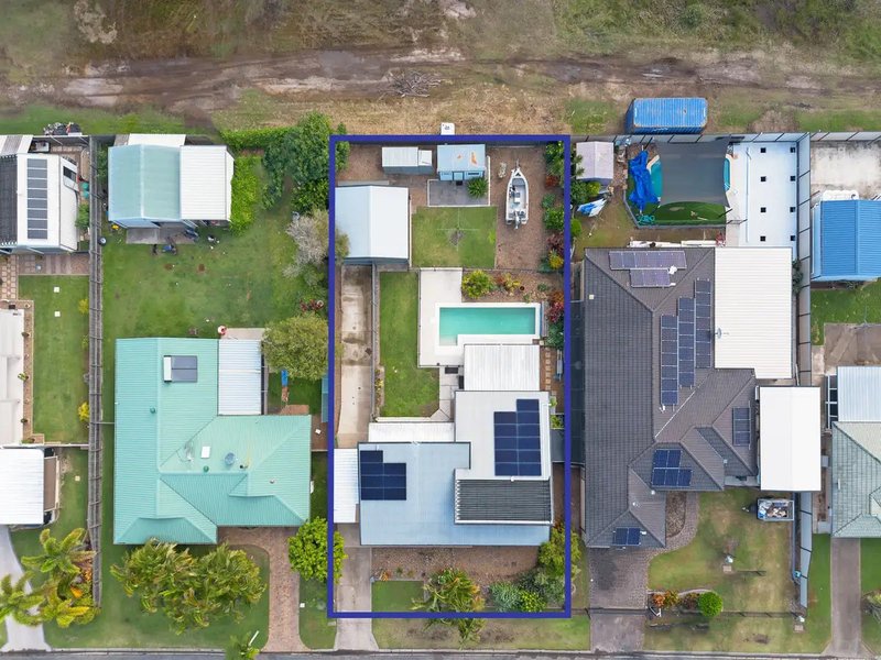 Photo - 5 Lakeside Drive, Burrum Heads QLD 4659 - Image 19