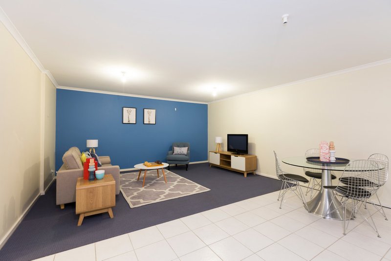 Photo - 5 Lambell Close, Palmerston ACT 2913 - Image 23