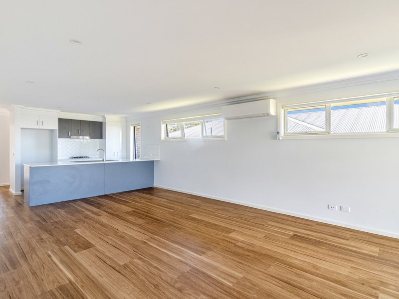 Photo - 5 Lancing Avenue, Sussex Inlet NSW 2540 - Image 3