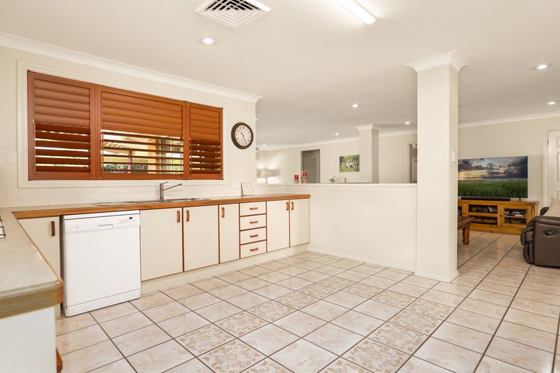 Photo - 5 Lang Street, Cessnock NSW 2325 - Image 9