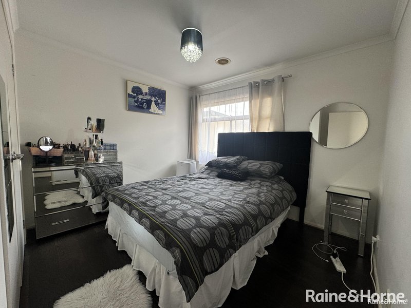 Photo - 5 Langs Road, Ascot Vale VIC 3032 - Image 9