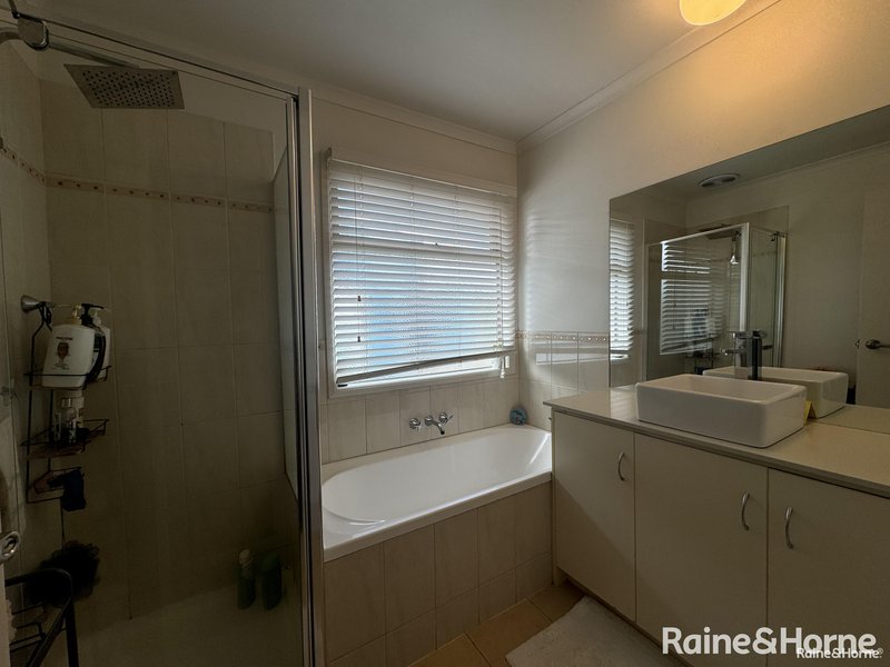 Photo - 5 Langs Road, Ascot Vale VIC 3032 - Image 11