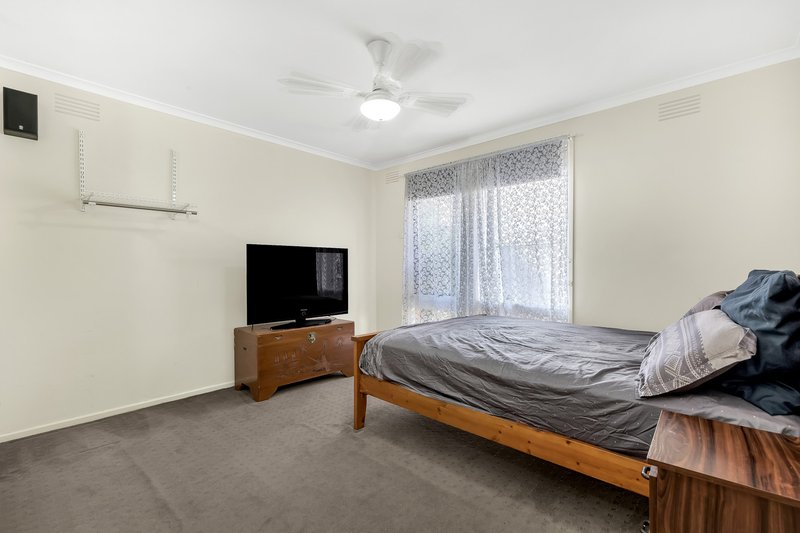 Photo - 5 Lantana Avenue, Hoppers Crossing VIC 3029 - Image 9