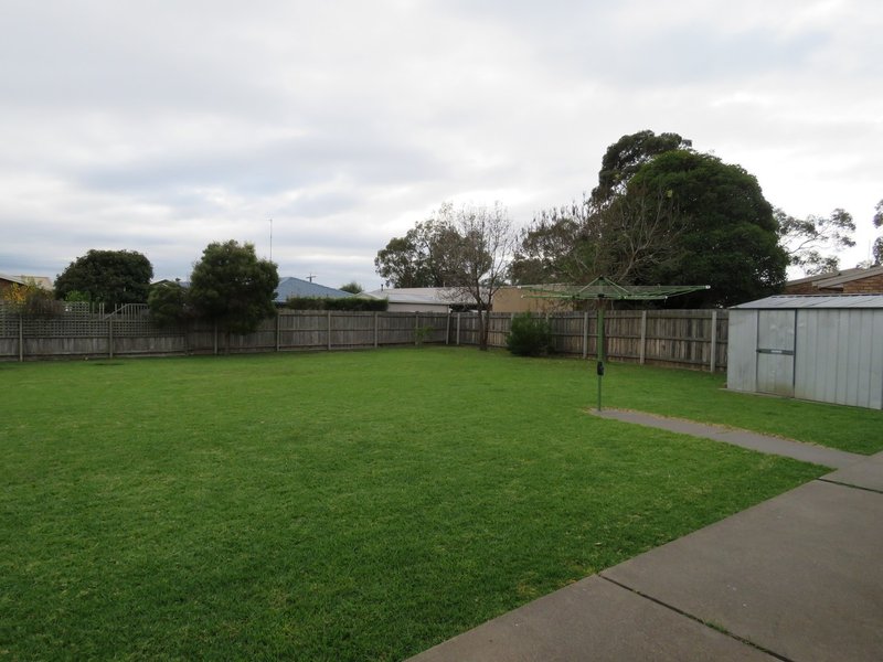 Photo - 5 Lara Close, Paynesville VIC 3880 - Image 11