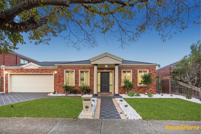 Photo - 5 Latrobe Terrace, Taylors Hill VIC 3037 - Image