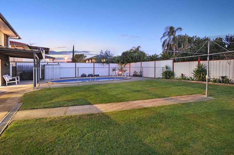 Photo - 5 Lawn Street, Albany Creek QLD 4035 - Image 19