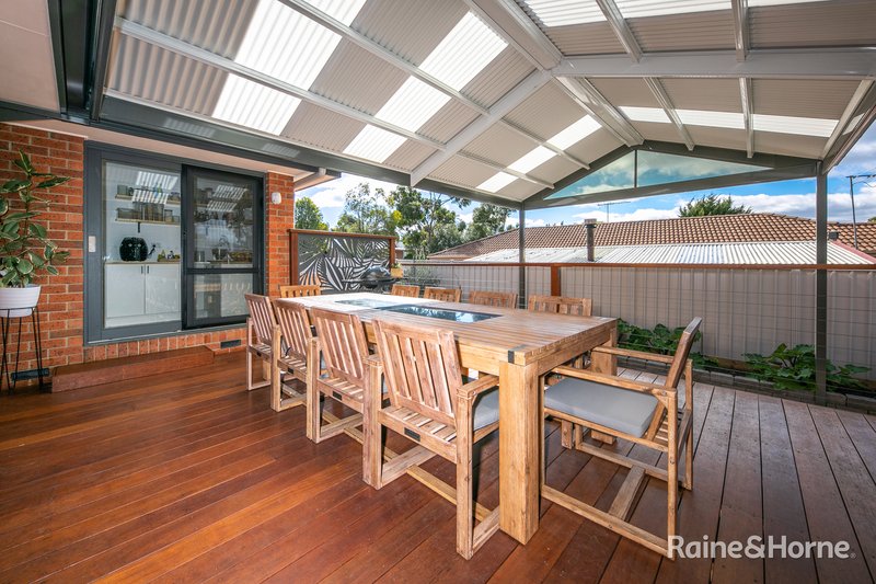 Photo - 5 Lawrence Avenue, Sunbury VIC 3429 - Image 15