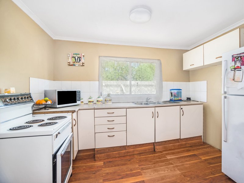 Photo - 5 Lawrence Hargrave Drive, Helensburgh NSW 2508 - Image 3