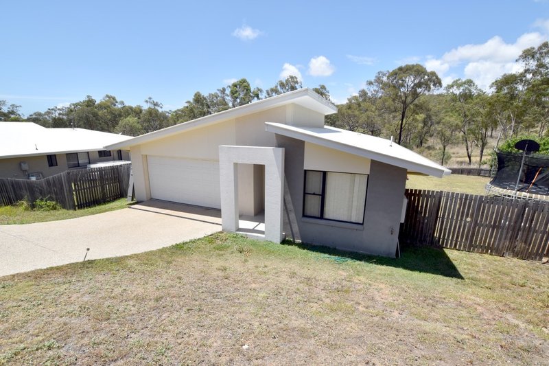 Photo - 5 Lawson Court, Glen Eden QLD 4680 - Image 2