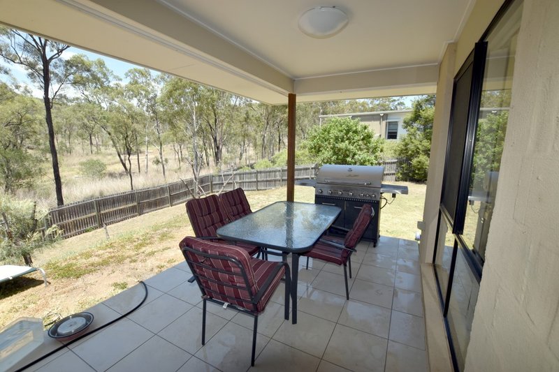 Photo - 5 Lawson Court, Glen Eden QLD 4680 - Image 7