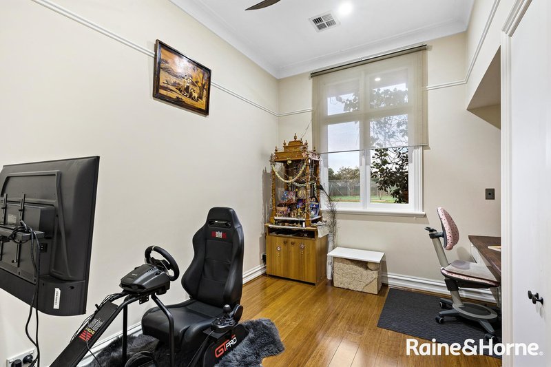 Photo - 5 Leatherwood Drive, Hoppers Crossing VIC 3029 - Image 14