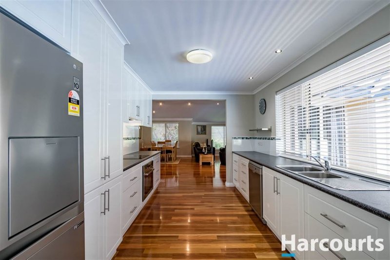 5 Leeton Close, Halls Head WA 6210