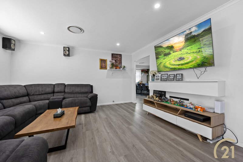 Photo - 5 Leonard Place, Bonnyrigg NSW 2177 - Image 6