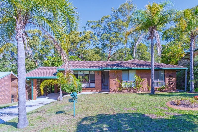 Photo - 5 Leonarda Drive, Arana Hills QLD 4054 - Image 17