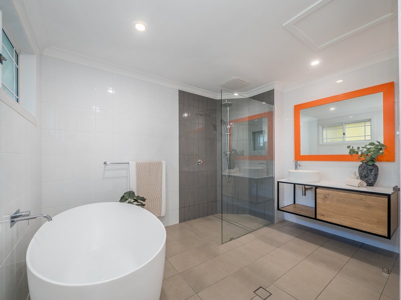 Photo - 5 Leone Court, Lismore Heights NSW 2480 - Image 13