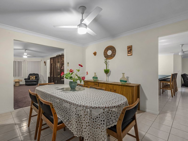 Photo - 5 Leopardwood Court, Albany Creek QLD 4035 - Image 7