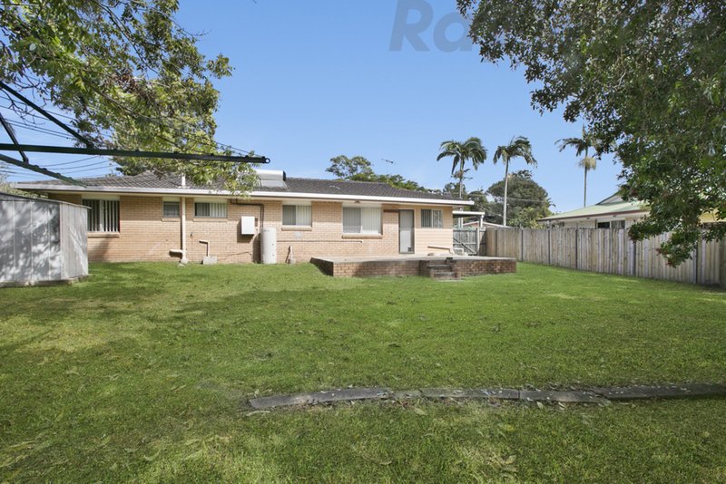 Photo - 5 Leslie Street, Capalaba QLD 4157 - Image 2