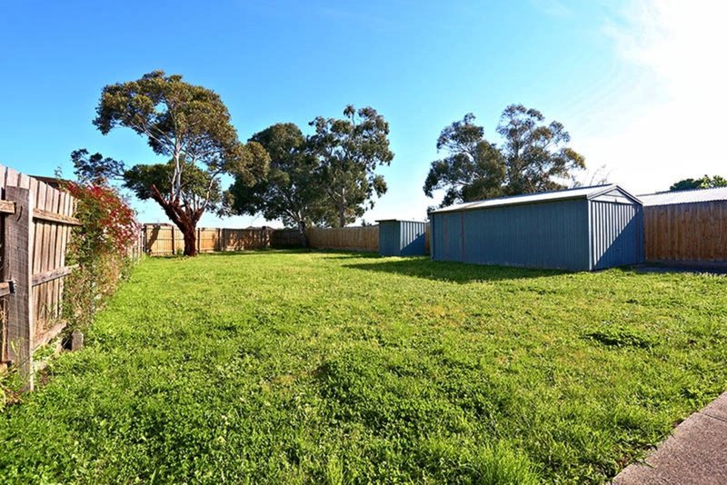 Photo - 5 Leslie Street, Thomastown VIC 3074 - Image 7