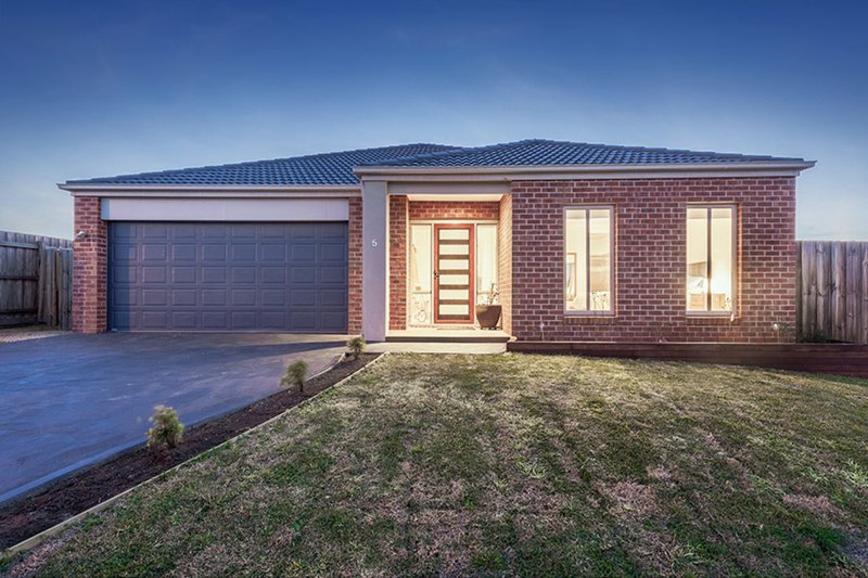 5 Leveque Loop, Craigieburn VIC 3064