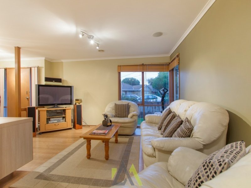 Photo - 5 Lexton Court, Seaford VIC 3198 - Image 7