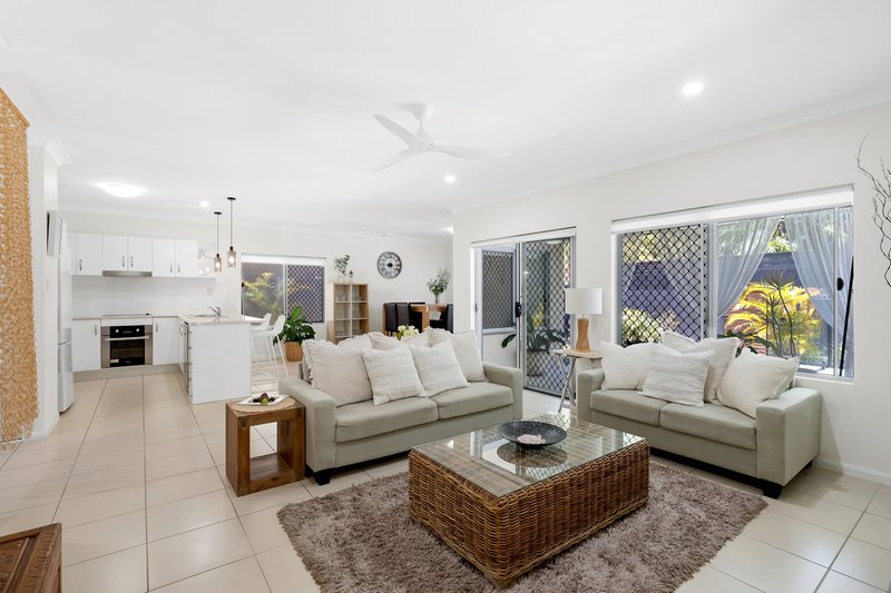 Photo - 5 Lillydale Way, Trinity Beach QLD 4879 - Image 1