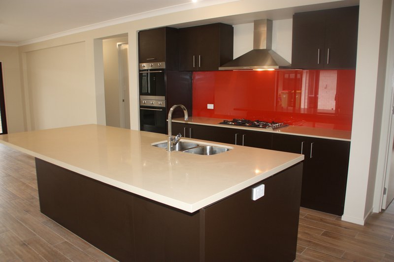 Photo - 5 Lindeman Circuit, Pimpama QLD 4209 - Image 4