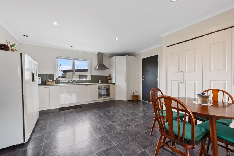 Photo - 5 Lindsay Place, Devonport TAS 7310 - Image 2