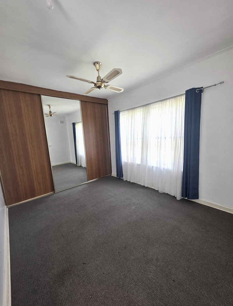 Photo - 5 Lionel Avenue, Blair Athol SA 5084 - Image 3