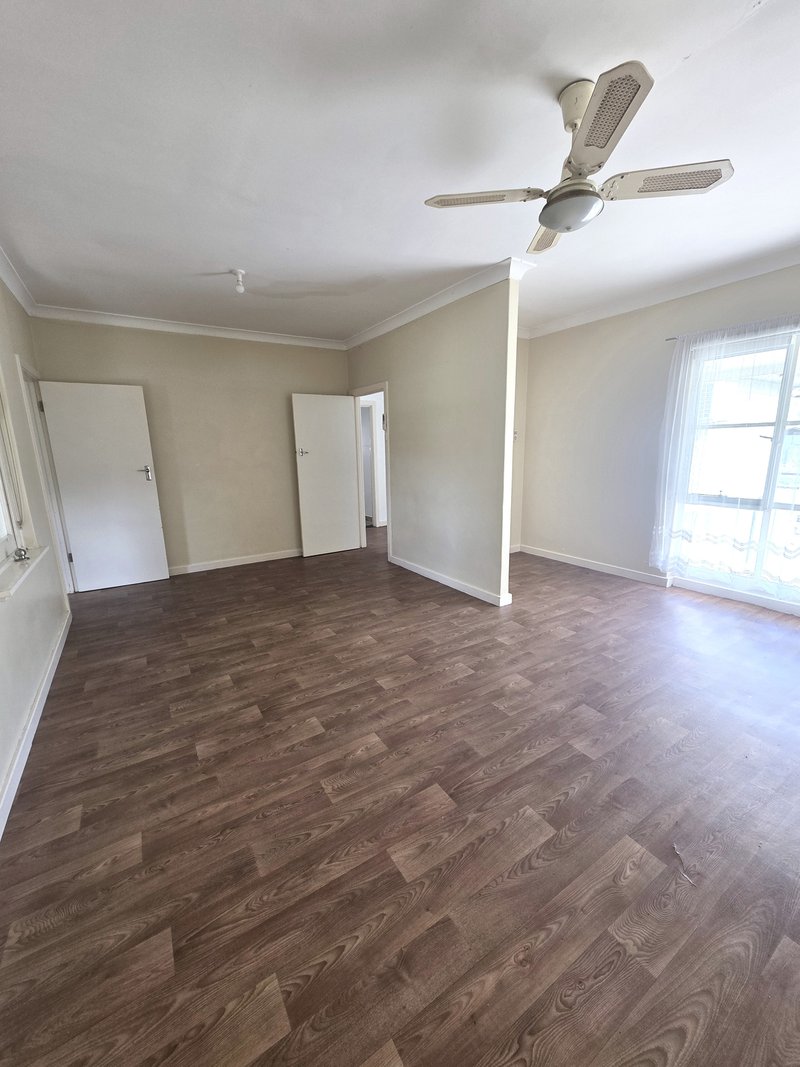 Photo - 5 Lionel Avenue, Blair Athol SA 5084 - Image 5