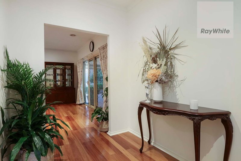 Photo - 5 Lloyds Place, Attwood VIC 3049 - Image 5