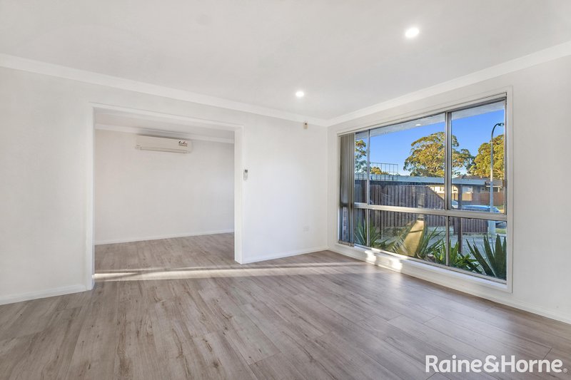 Photo - 5 Lobelia Crescent, Quakers Hill NSW 2763 - Image 4