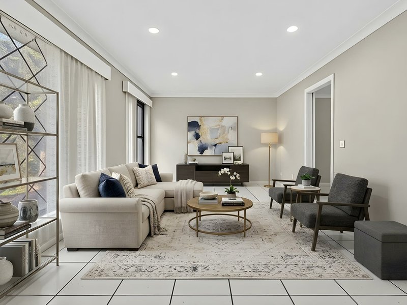 Photo - 5 Lochinver Place, St Andrews NSW 2566 - Image 1