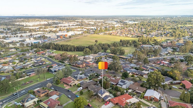 Photo - 5 Lochinver Place, St Andrews NSW 2566 - Image 15