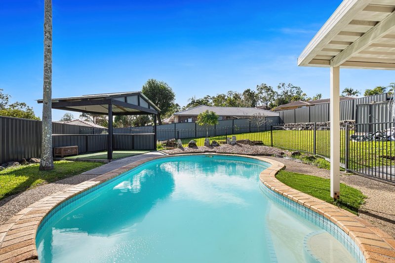 Photo - 5 Lockhart Place, Helensvale QLD 4212 - Image 4