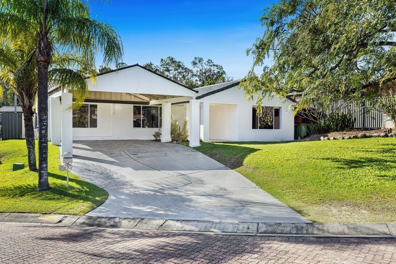 Photo - 5 Lockhart Place, Helensvale QLD 4212 - Image 16