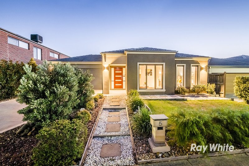 5 Locky Grove, Lyndhurst VIC 3975