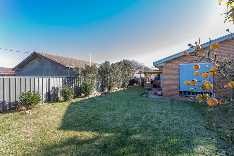 Photo - 5 Logan Street, Cowra NSW 2794 - Image 17