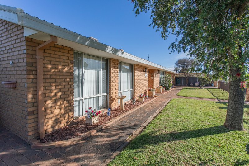 Photo - 5 Logan Street, Cowra NSW 2794 - Image 24