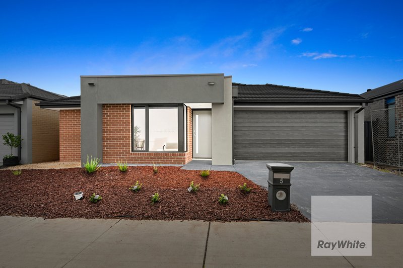 Photo - 5 Lomond Street, Beveridge VIC 3753 - Image 1