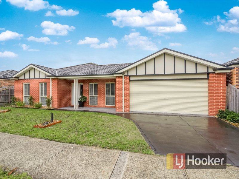 Photo - 5 Longhirst Avenue, Cranbourne VIC 3977 - Image 15