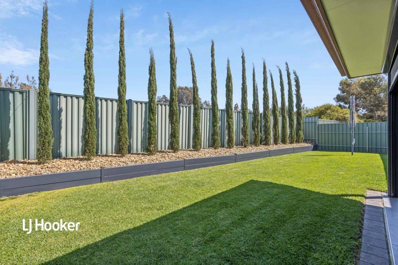 Photo - 5 Lorentz Court, Mawson Lakes SA 5095 - Image 15