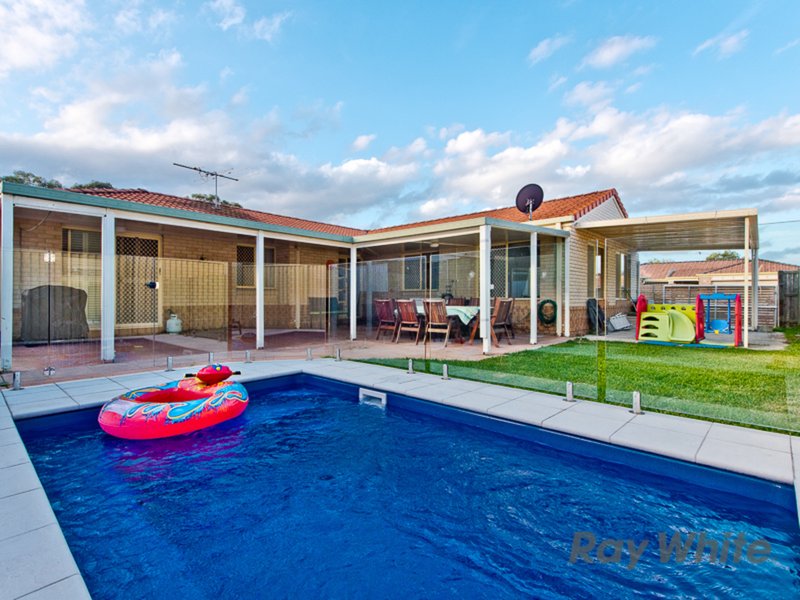 Photo - 5 Loreto Close, Boondall QLD 4034 - Image 2