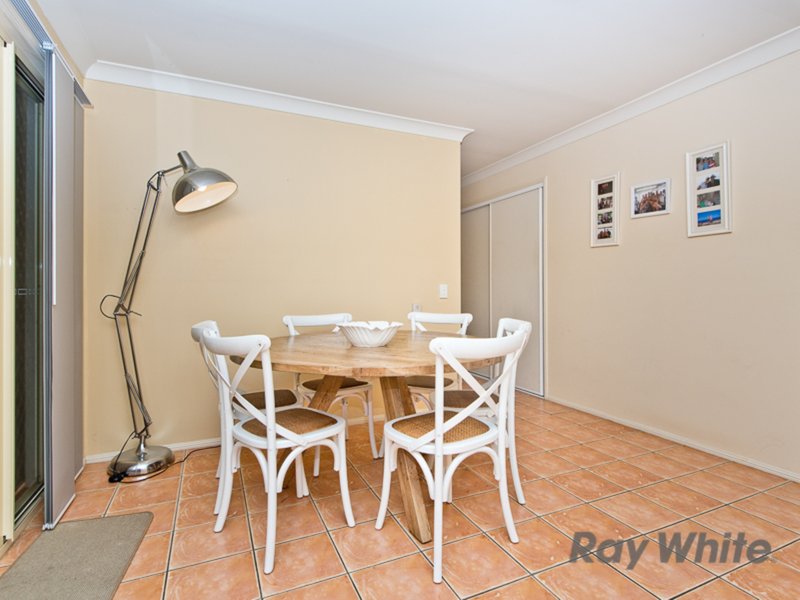 Photo - 5 Loreto Close, Boondall QLD 4034 - Image 8