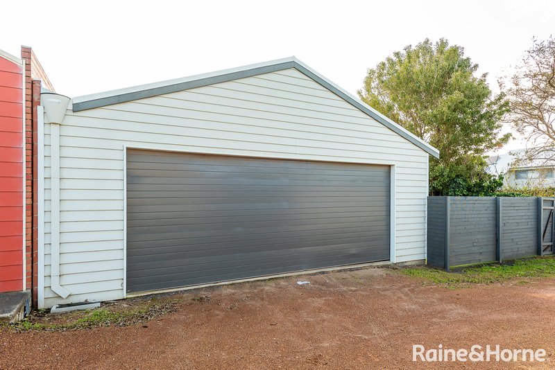 Photo - 5 Lovegrove Avenue, Bunbury WA 6230 - Image 23