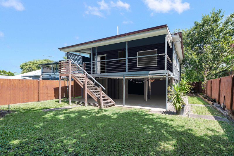 Photo - 5 Lovegrove St , Zillmere QLD 4034 - Image 2