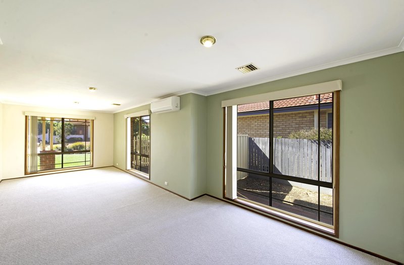 Photo - 5 Lovelock Court, Melba ACT 2615 - Image 6