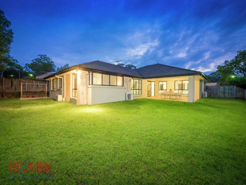 Photo - 5 Lowai Ct , Albany Creek QLD 4035 - Image 2