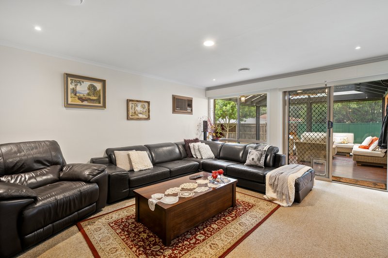 Photo - 5 Lubbrook Close, Ferntree Gully VIC 3156 - Image 4