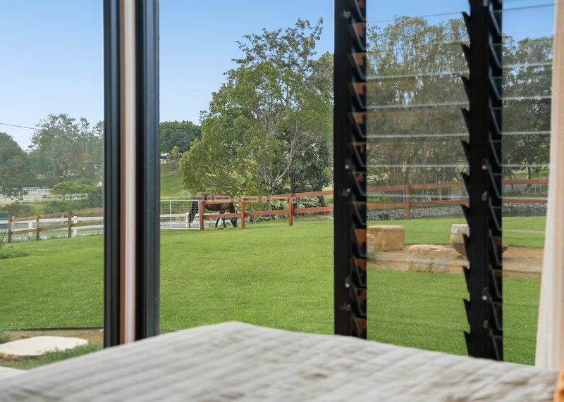 Photo - 5 Luca Court, Willow Vale QLD 4209 - Image 9