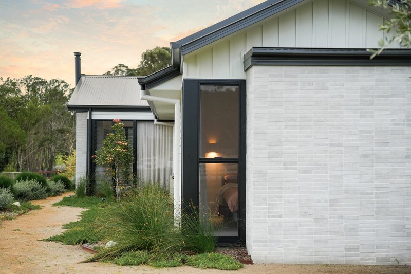 Photo - 5 Luca Court, Willow Vale QLD 4209 - Image 27